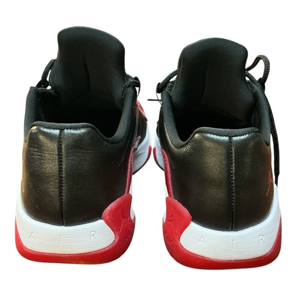 Jordan 11 - Picture 7 of 7